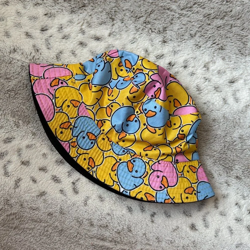 Reversible rubber duckie bucket hat kids OS tropical summer vacation kidcore